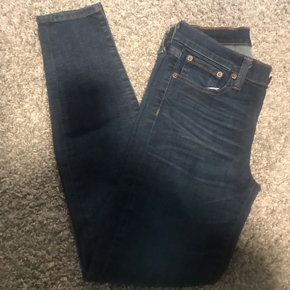 Toothpick jeans 👖 gotta haveeeee them! - Picture 1 of 2